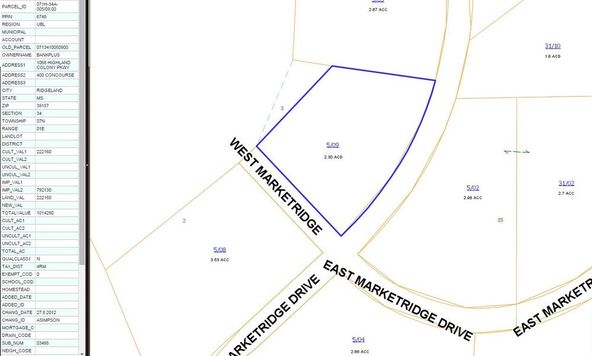 Former Jackson Lighting: 227 Marketridge Dr, Ridgeland, MS 39157
